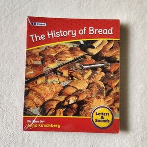 New! Still in Plastic - Set of 12 Leveled Readers